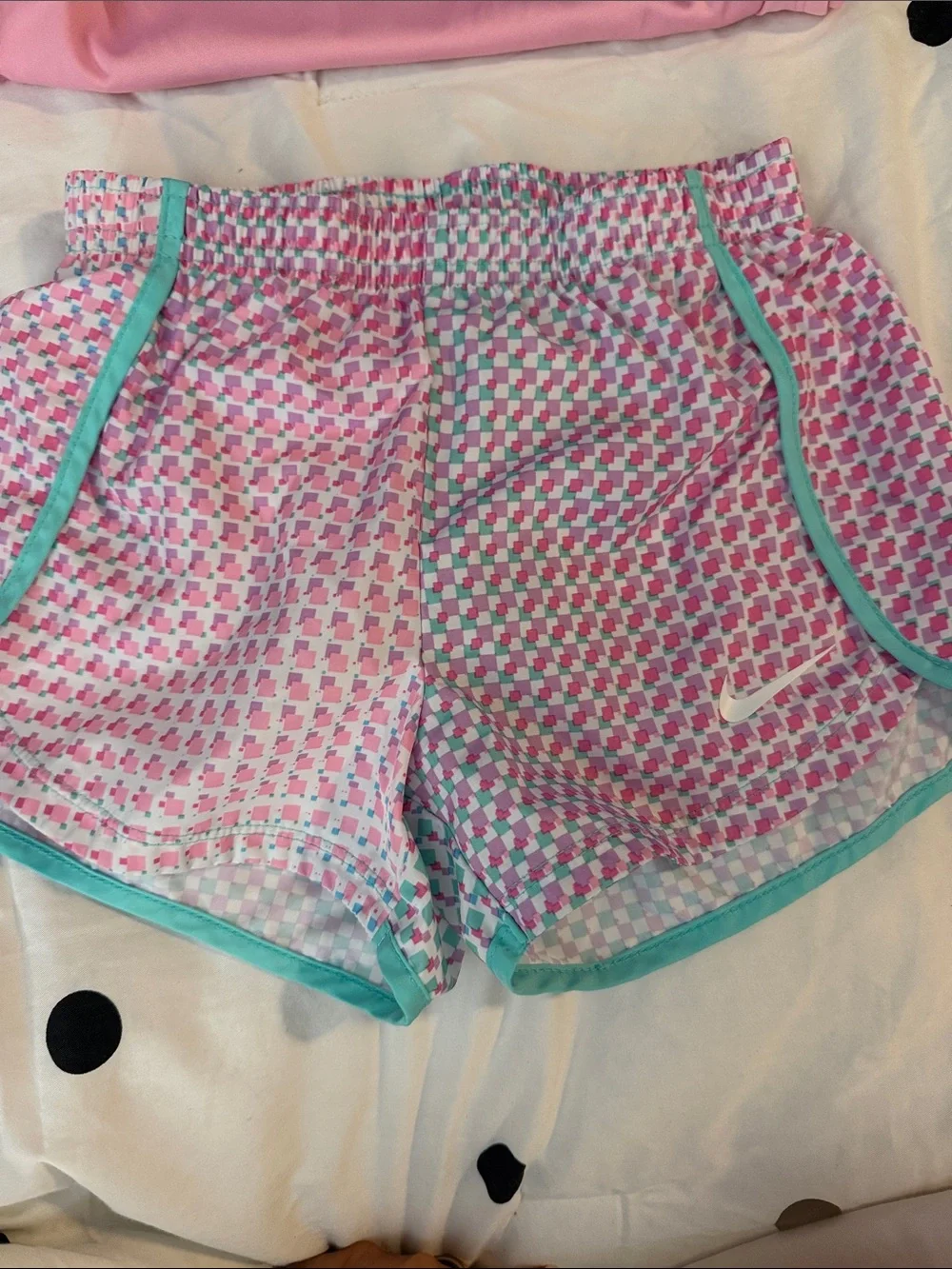 Nike Pink & Teal Girls Heart Dri-FIT Tee and Patterned Shorts - Picture 3 of 5